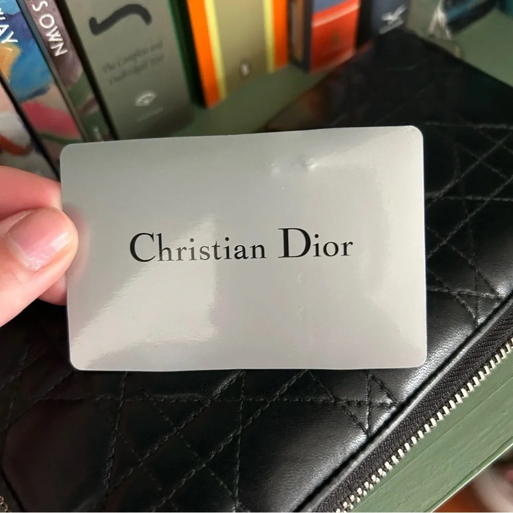 Lady Dior Voyageur Wallet Black - Picture 9 of 11